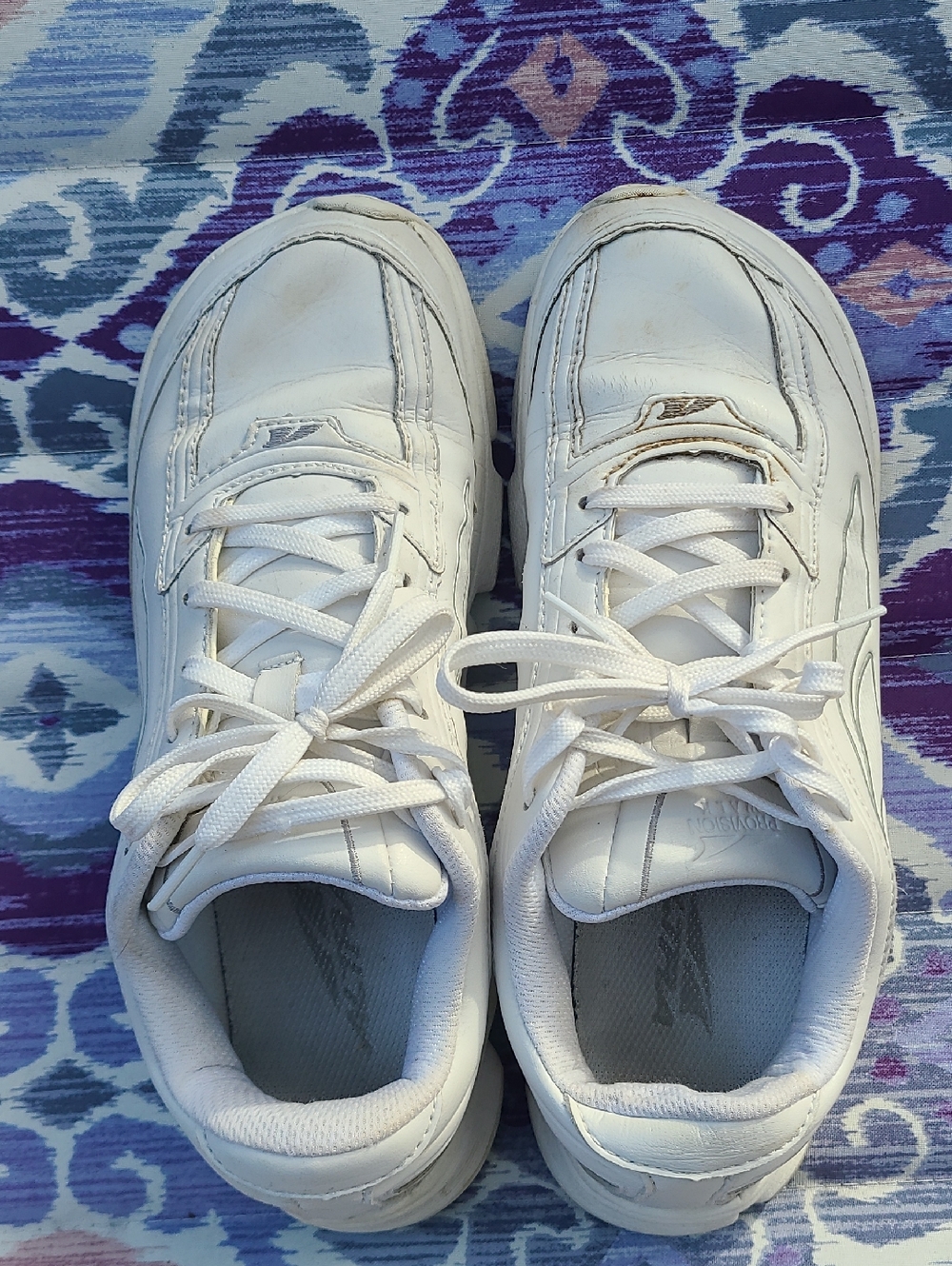 White Altra Sneakers